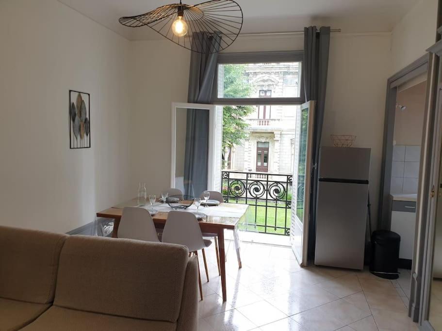 Grand T2 Calme Et Cosy Au « Pyrenees Palace » Bagnères-de-Luchon Zewnętrze zdjęcie